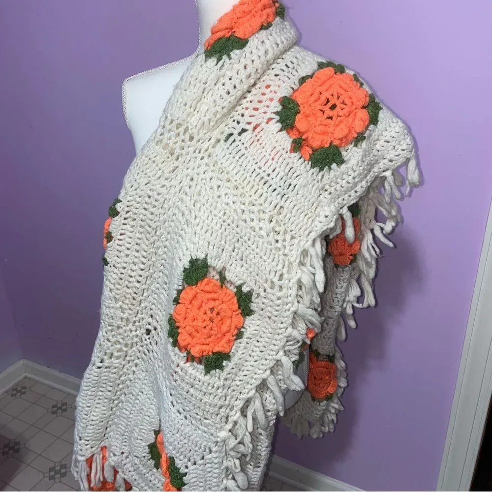 Vintage Handmade Crochet Knit Throw Blanket 3D Texture Rose Cottagecore Boho